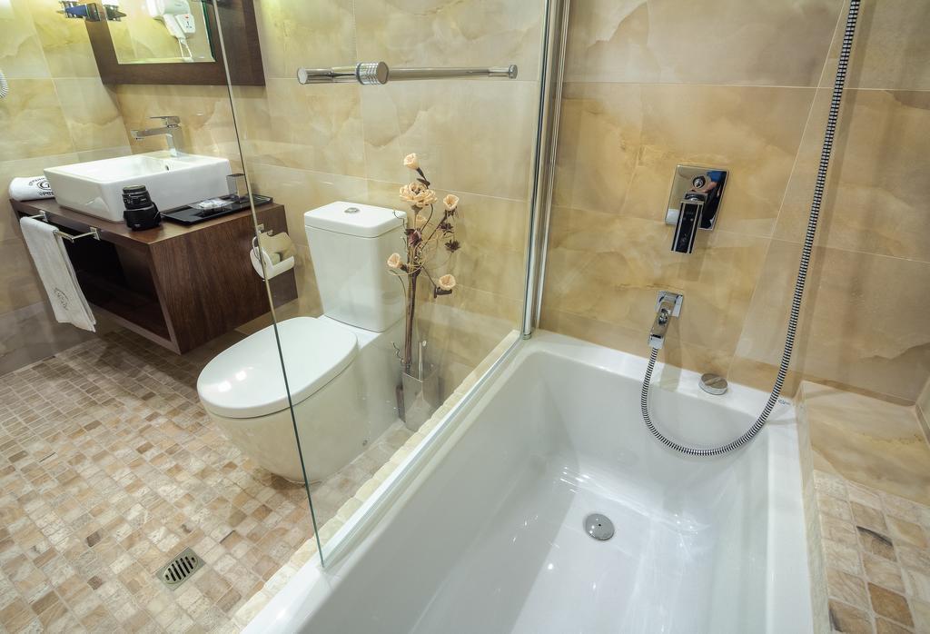 Family Hotel Strannopriemnitza Oreshak  Phòng bức ảnh