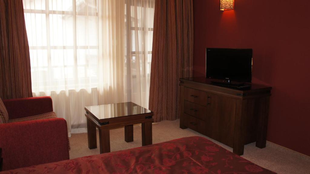 Family Hotel Strannopriemnitza Oreshak  Phòng bức ảnh