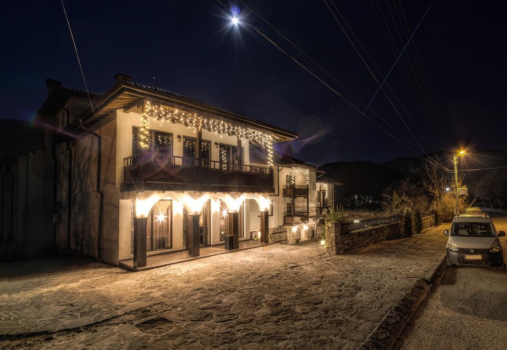 Family Hotel Strannopriemnitza Oreshak  Ngoại thất bức ảnh
