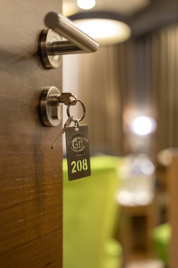 Family Hotel Strannopriemnitza Oreshak  Ngoại thất bức ảnh